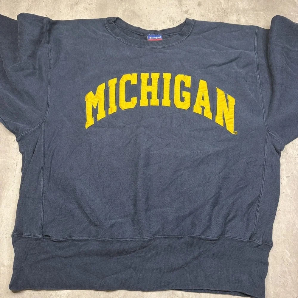Vintage Michigan Wolverines Sweatshirt Mens XL Blue Champion Reverse Weave Crew